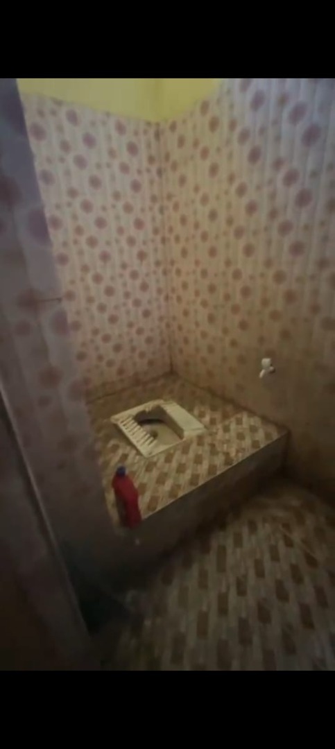 Unfurnished 2bhk in Datalpara, Dhirenpara, Guwahati, Assam, India for Rent